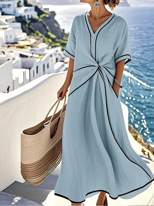 Moria™ - An Elegant Dress with a Flattering Waist and a Festive, Chic Look