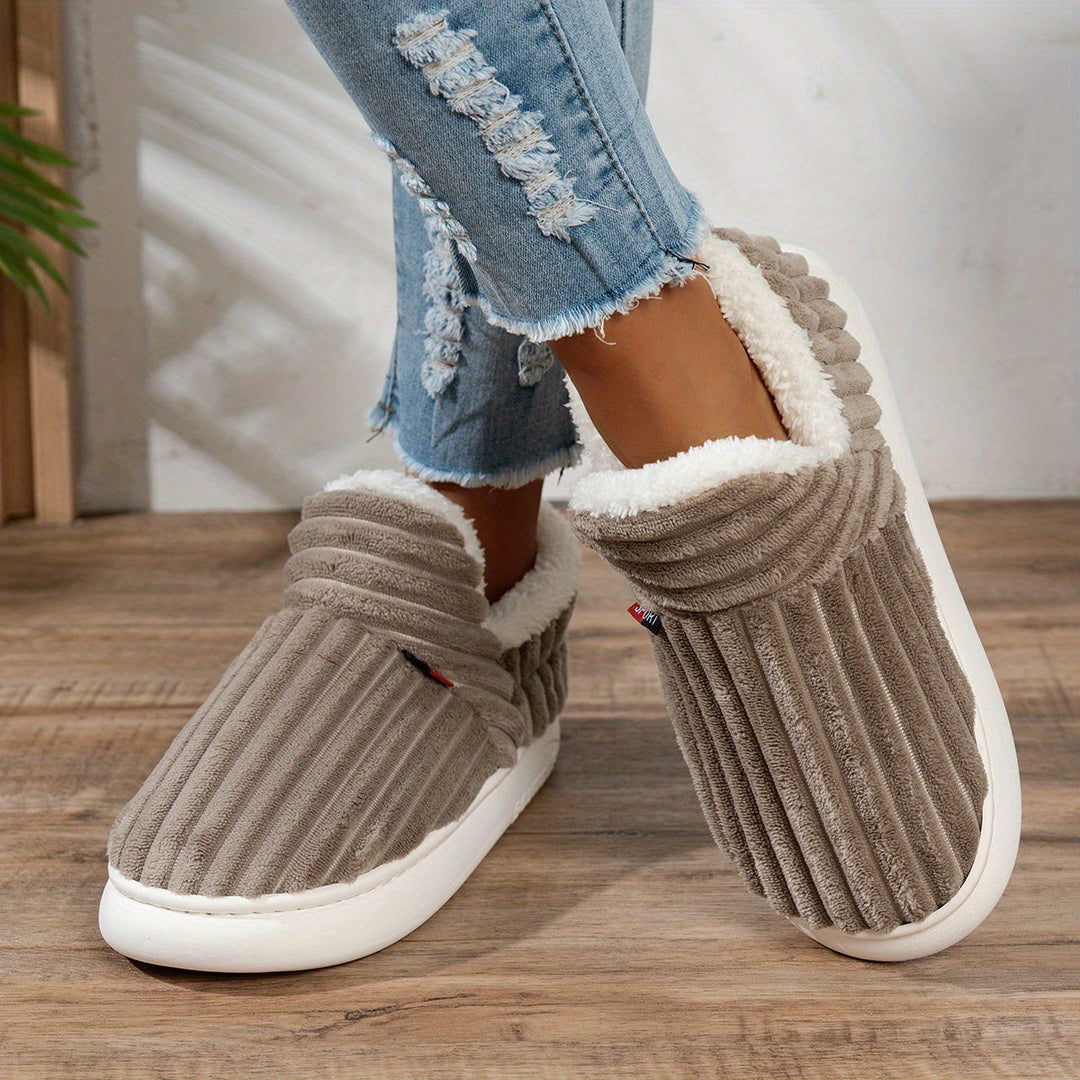 Nicky™ - Cozy Winter Slippers