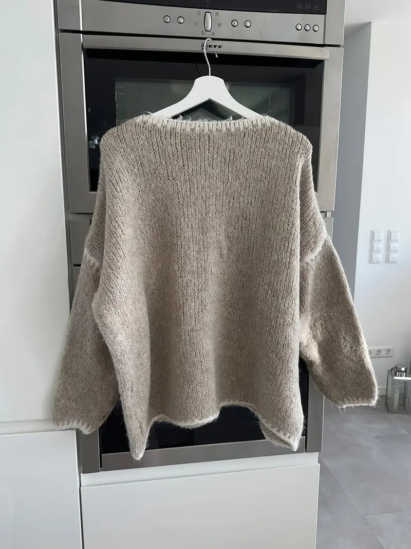 Usalda™ - Cozy Knitted Sweater